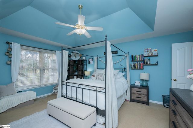 8 Pearle Brook Lane, Taylors, SC 29687