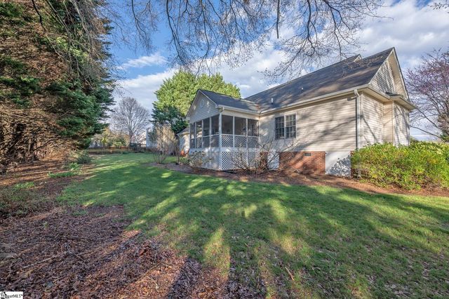 8 Pearle Brook Lane, Taylors, SC 29687