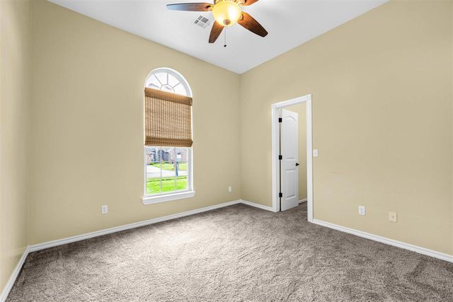 2619 NW Debracy Ave, Lawton, OK 73505