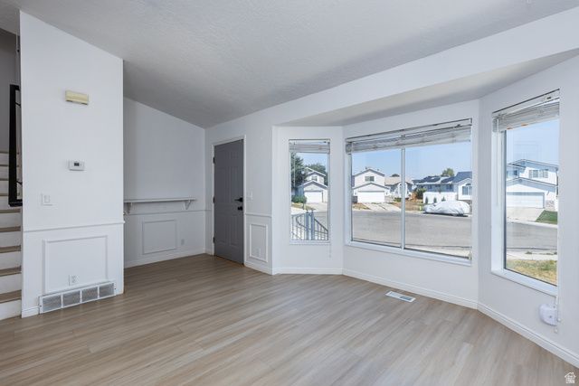5579 W LOPALENA CIR, West Jordan, UT 84081