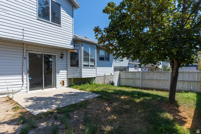 5579 W LOPALENA CIR, West Jordan, UT 84081