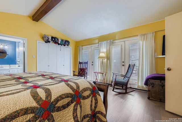 615 Cave, San Antonio, TX 78209