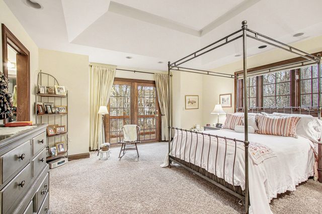 2508 Pebble Beach Drive, Valparaiso, IN 46383