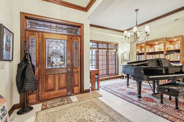 2508 Pebble Beach Drive, Valparaiso, IN 46383