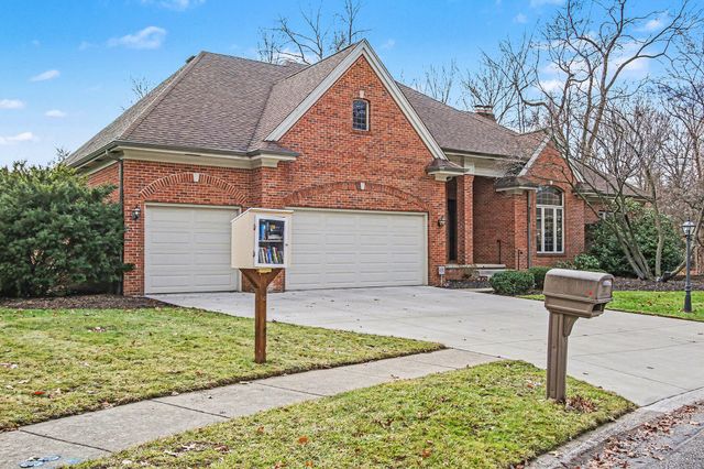 2508 Pebble Beach Drive, Valparaiso, IN 46383