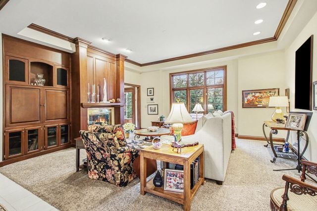 2508 Pebble Beach Drive, Valparaiso, IN 46383