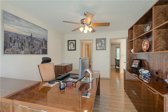 5319 W 132nd Terrace, Leawood, KS 66209
