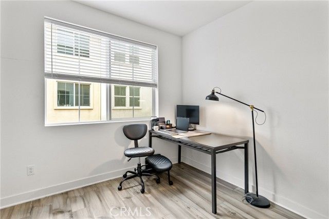 2560 Valentina Way 2, Commerce, CA 90040