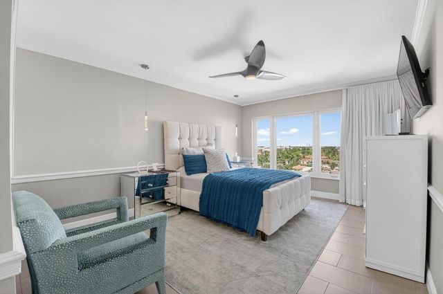 555 SE 6th Avenue 9g, Delray Beach, FL 33483