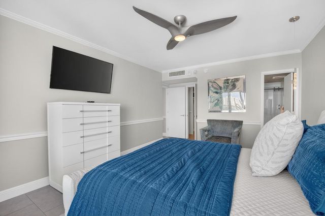 555 SE 6th Avenue 9g, Delray Beach, FL 33483