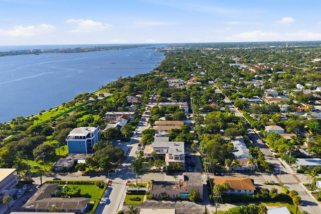 201 S Lakeside Drive Unit 2, Lake Worth Beach, FL 33460