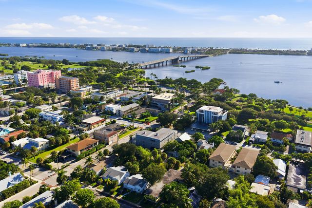 201 S Lakeside Drive Unit 2, Lake Worth Beach, FL 33460