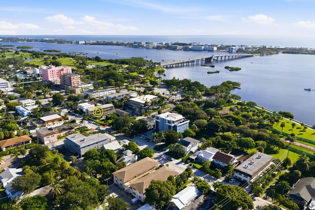 201 S Lakeside Drive Unit 2, Lake Worth Beach, FL 33460