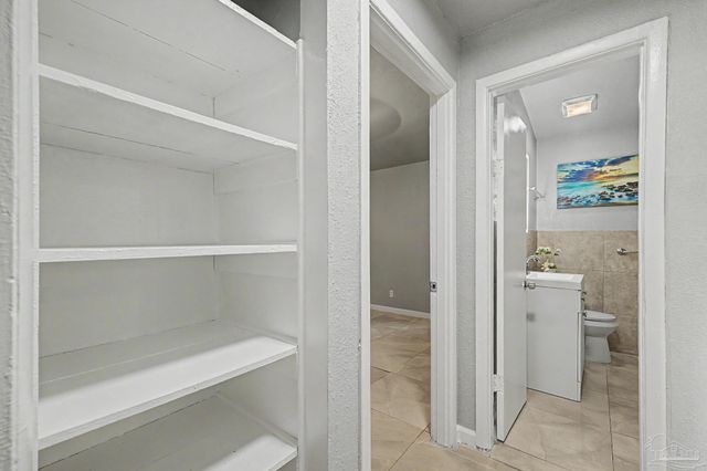 8625 Stockdale Ave, Pensacola, FL 32514