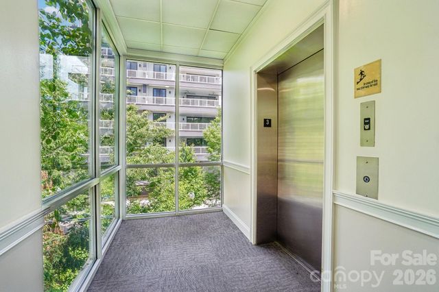 175 S Lexington Avenue 303, Asheville, NC 28801