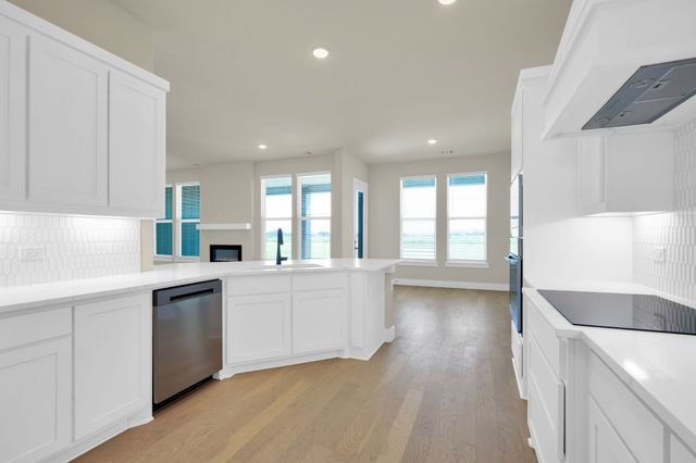 1651 Blackfoot Parkway, Waxahachie, TX 75165