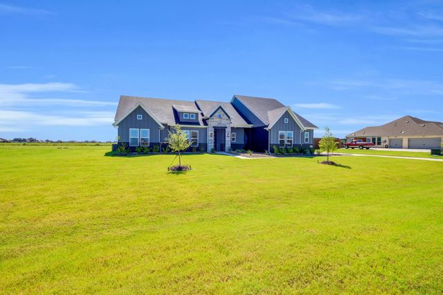 1651 Blackfoot Parkway, Waxahachie, TX 75165