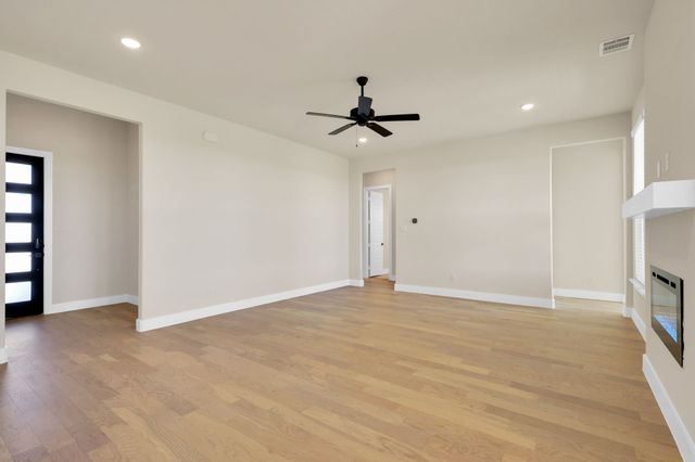 1651 Blackfoot Parkway, Waxahachie, TX 75165