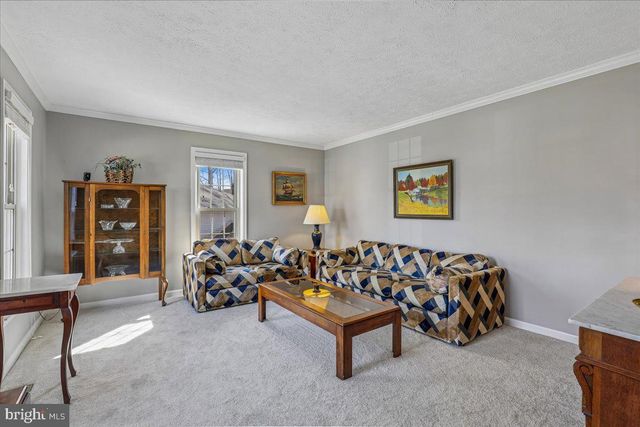 15432 SKYLINE DR, Dumfries, VA 22025