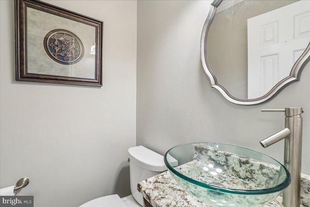 15432 SKYLINE DR, Dumfries, VA 22025