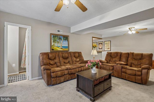 15432 SKYLINE DR, Dumfries, VA 22025