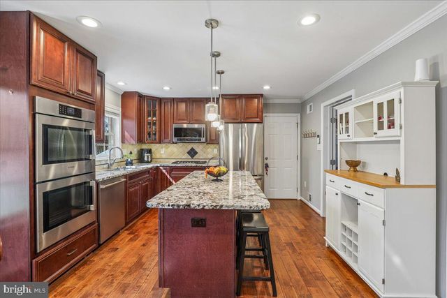 15432 SKYLINE DR, Dumfries, VA 22025