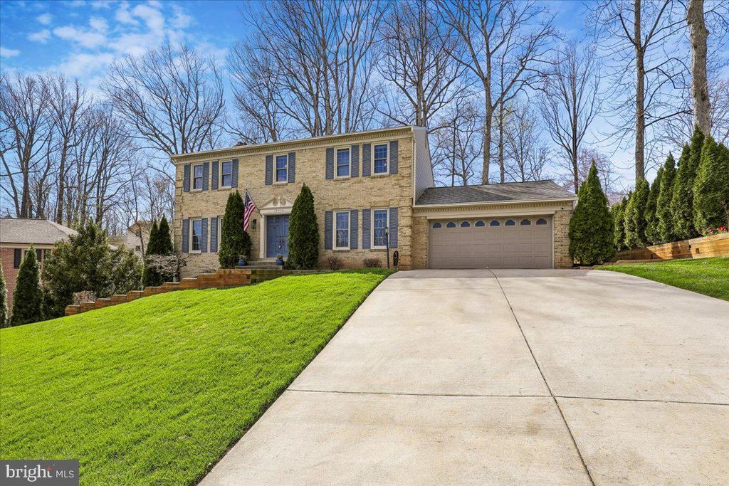 15432 SKYLINE DR, Dumfries, VA 22025