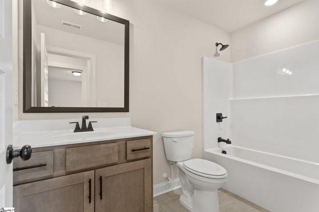 89 Boggs Road, Pelzer, SC 29669