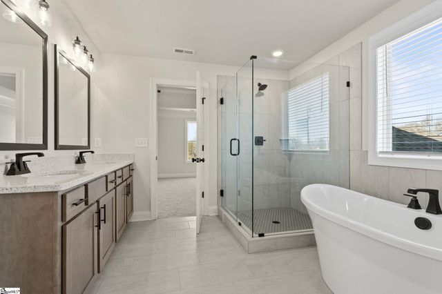 89 Boggs Road, Pelzer, SC 29669