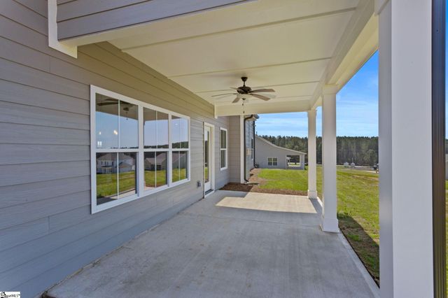 89 Boggs Road, Pelzer, SC 29669