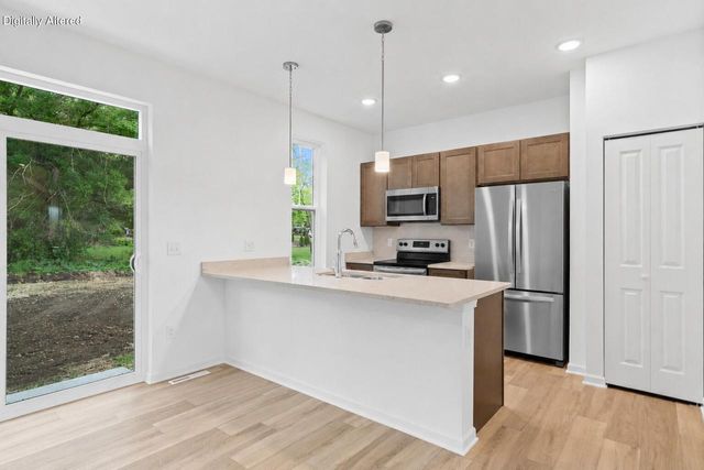 1591 Meadowview COURT, Whitewater, WI 53190