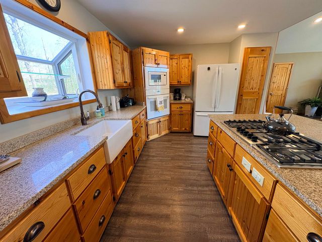 3 Hosti Trace, Cherokee Village, AR 72529