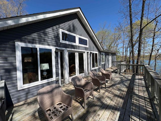 3 Hosti Trace, Cherokee Village, AR 72529