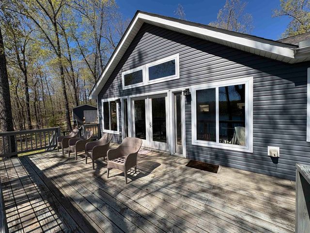 3 Hosti Trace, Cherokee Village, AR 72529