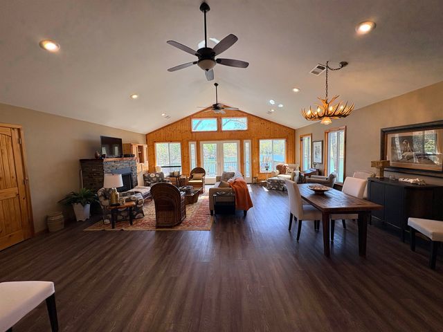 3 Hosti Trace, Cherokee Village, AR 72529