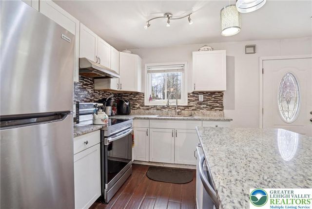 1117 Knollwood Drive, Coolbaugh Twp, PA 18466