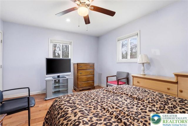 1117 Knollwood Drive, Coolbaugh Twp, PA 18466