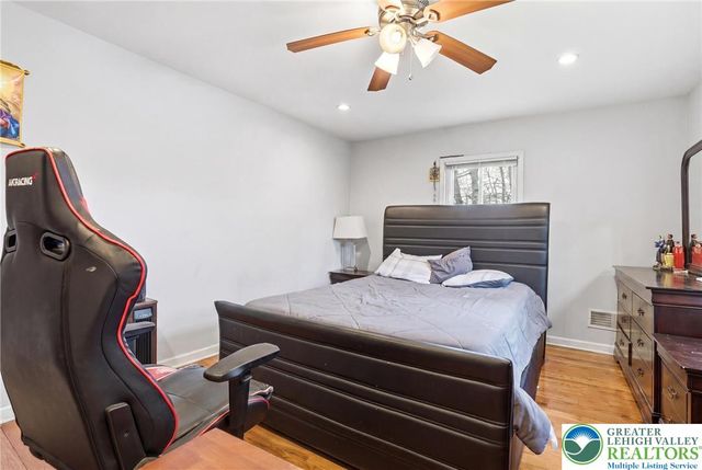 1117 Knollwood Drive, Coolbaugh Twp, PA 18466