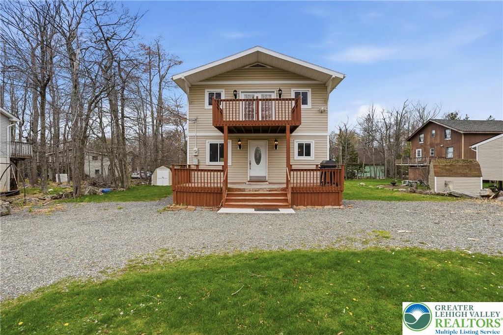 1117 Knollwood Drive, Coolbaugh Twp, PA 18466