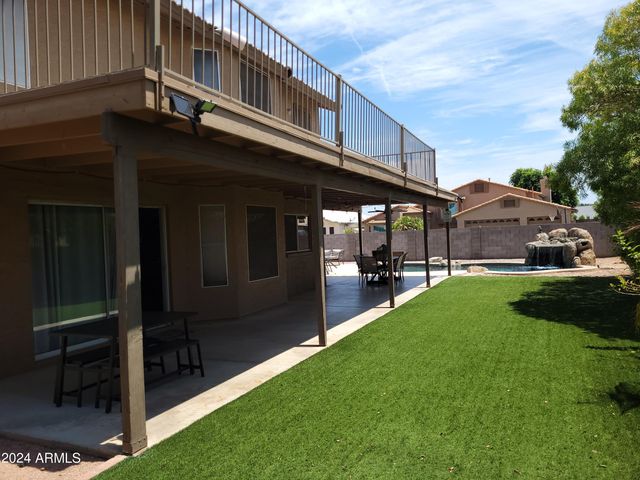 8729 W COLUMBINE Drive, Peoria, AZ 85381