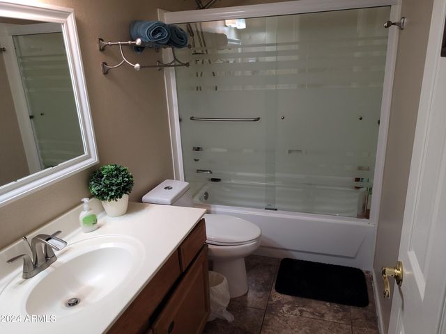 8729 W COLUMBINE Drive, Peoria, AZ 85381