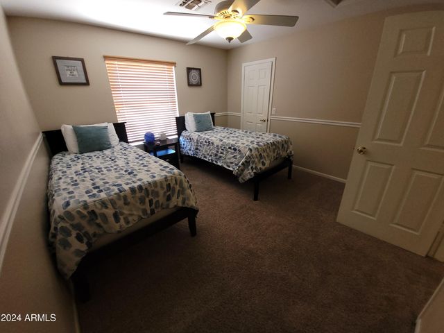 8729 W COLUMBINE Drive, Peoria, AZ 85381