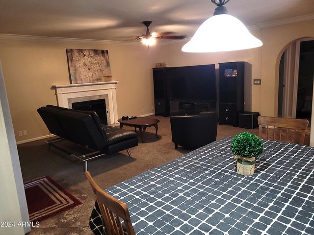 8729 W COLUMBINE Drive, Peoria, AZ 85381