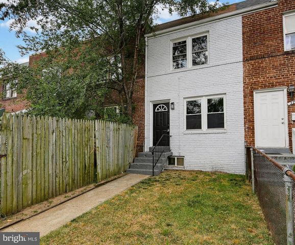 3704 SAINT MARGARET ST, Baltimore, MD 21225
