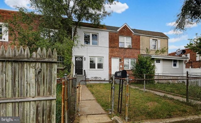 3704 SAINT MARGARET ST, Baltimore, MD 21225