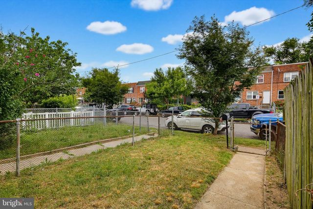 3704 SAINT MARGARET ST, Baltimore, MD 21225