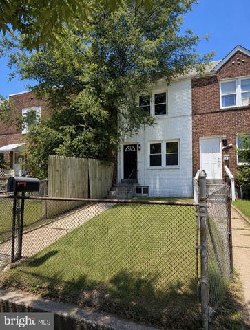 3704 SAINT MARGARET ST, Baltimore, MD 21225