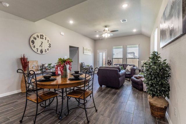 626 Ruthye Lane, Pilot Point, TX 76258