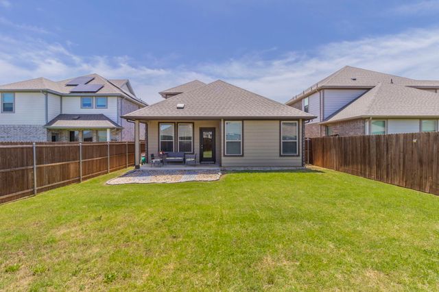 626 Ruthye Lane, Pilot Point, TX 76258