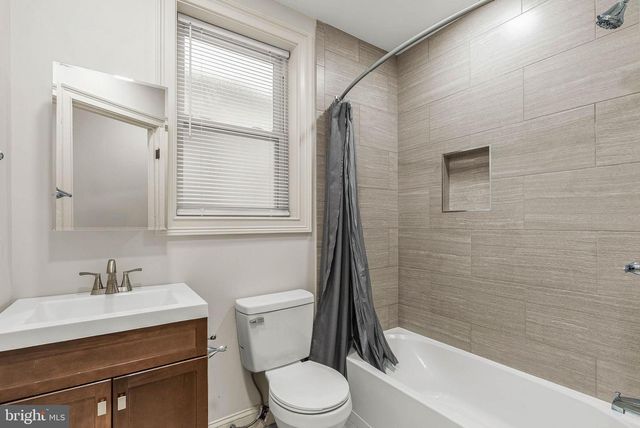 1725 N 27TH ST, Philadelphia, PA 19121